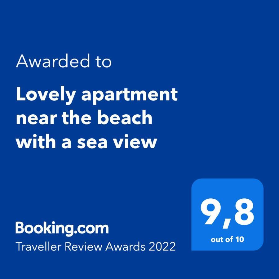 Lovely Apartment Near The Beach With A Sea View 포레치 외부 사진